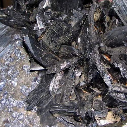 Вольфраматы PbWO4